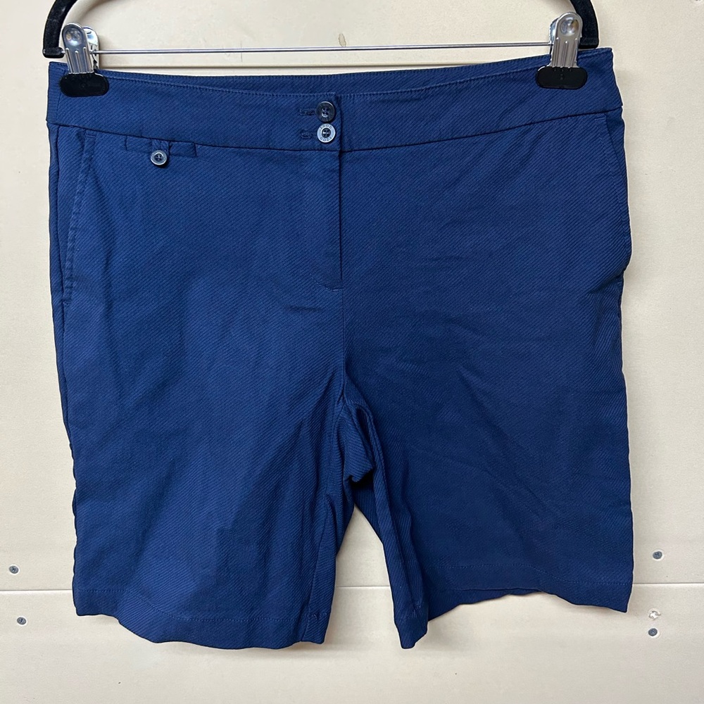 2/$20❤️- SHORTS | Women’s Izod shorts size 10